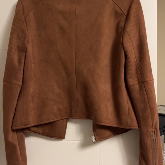 Leather jacket - Picture 2 of 3